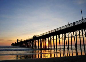 Oceanside-pier-at-night-C